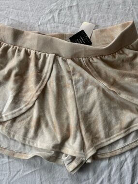 Roxy Cream Velvet Lounge Shorts